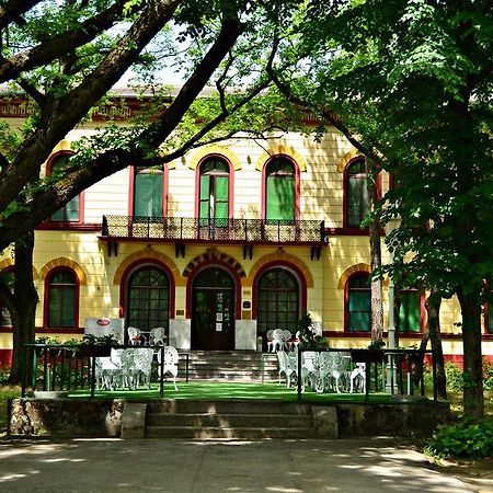 Garni Hotel Park Palić Esterno foto