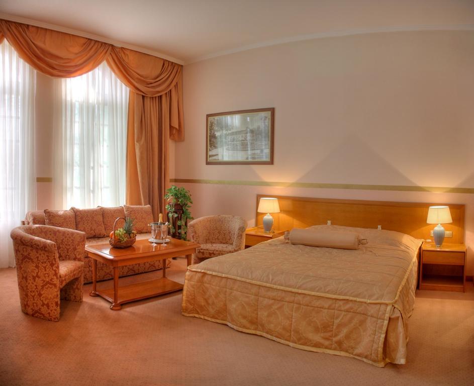Garni Hotel Park Palić Esterno foto