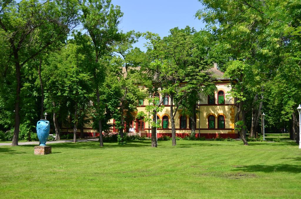 Garni Hotel Park Palić Esterno foto