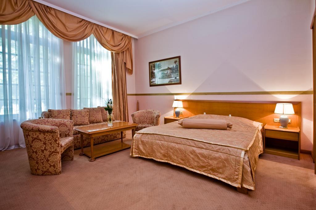 Garni Hotel Park Palić Esterno foto