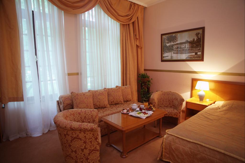 Garni Hotel Park Palić Esterno foto